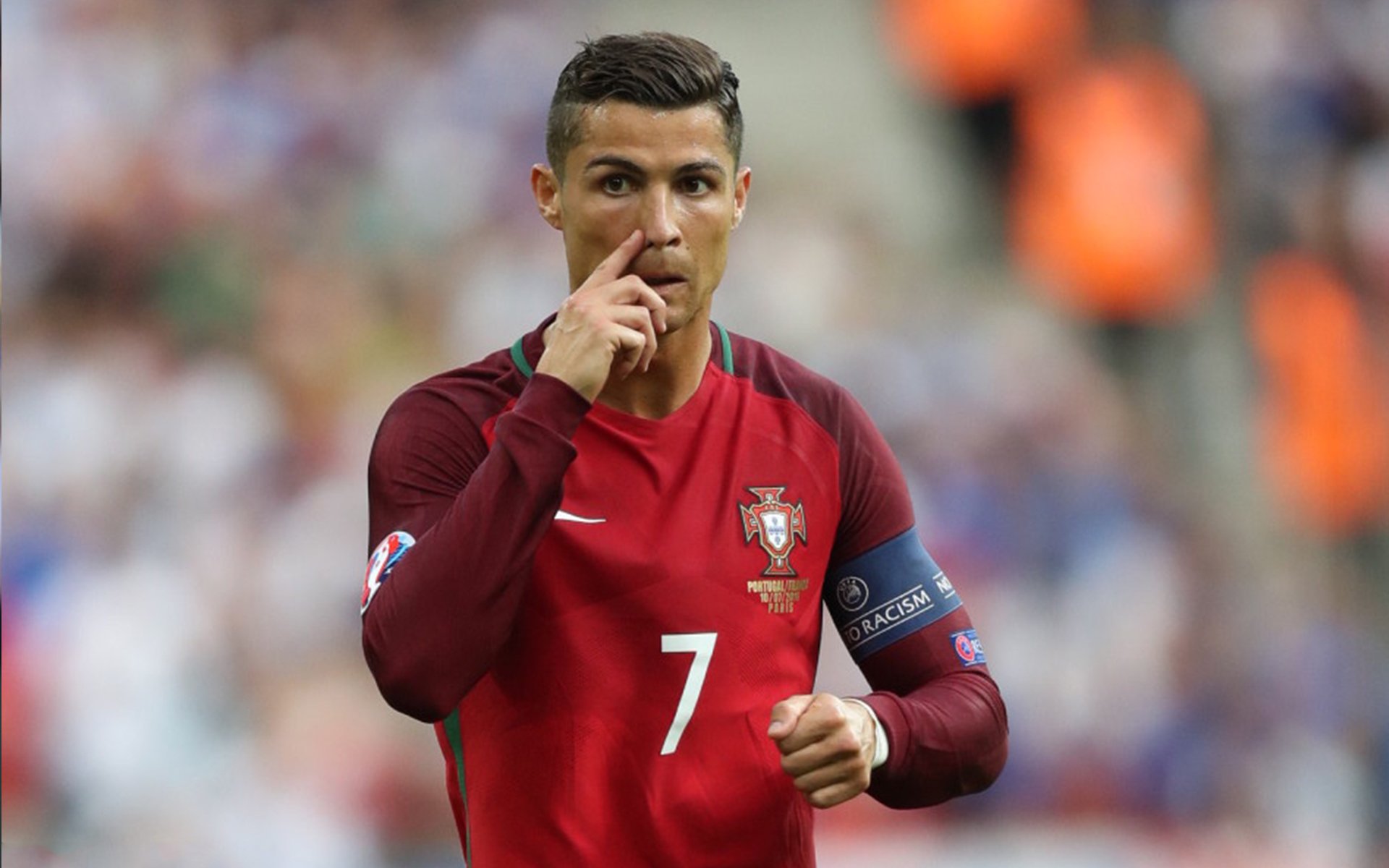 【比赛中的“出局”大揭秘】裁判如何做出公正判决？，裁判宣布比赛规则